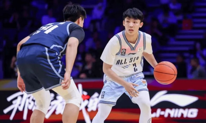 开云体育官网-CBA全明星赛：徐杰MVP、胡明轩三分冠军、陈家政星锐赛MVP|广东队|三分大赛|广东男篮|篮板|三分球_新浪体育_新浪新闻